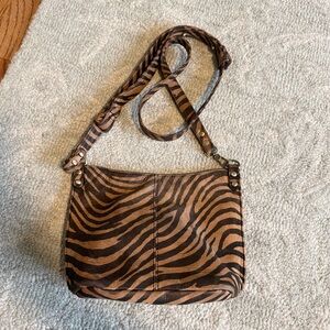 HOBO Pier Small Crossbody Zebra Stripes